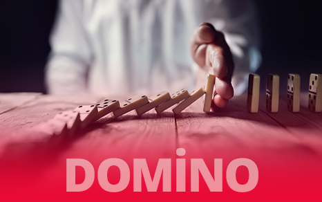 Dominoes